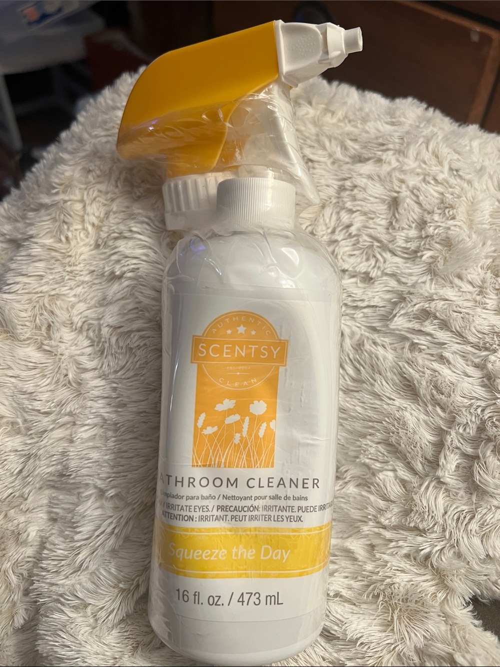 Scentsy Bathroom Cleaner - Squeeze the Day